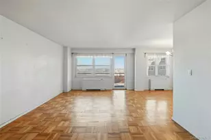 70-20 108th St, Forest Hills, NY 11375 - Photo 11