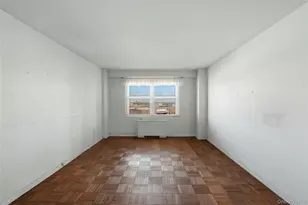 70-20 108th St, Forest Hills, NY 11375 - Photo 21