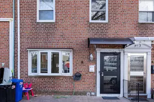 144-14 68th Ave, Kew Gardens, NY 11367 - Photo 15