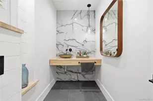 18 Timber Point Rd, East Islip, NY 11730 - Photo 7