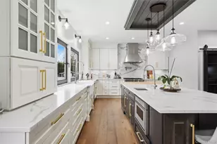 18 Timber Point Rd, East Islip, NY 11730 - Photo 3