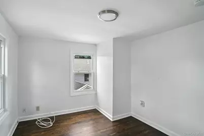 71 Commonwealth Avenue, Middletown, NY 10940 - Photo 21