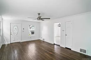 71 Commonwealth Ave, Middletown, NY 10940 - Photo 5