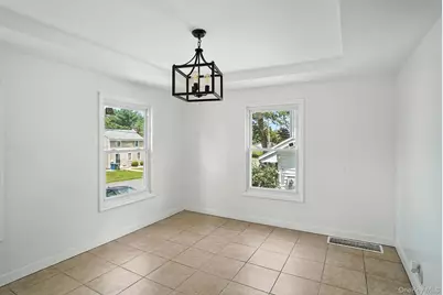 71 Commonwealth Avenue, Middletown, NY 10940 - Photo 7