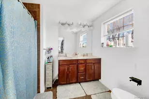 4 Kless Ct, Middletown, NY 10940 - Photo 7