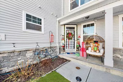 4 Kless Court, Middletown, NY 10940 - Photo 1