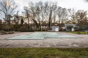 205 Haddon Hollow Ct, Middle Island, NY 11953 - Photo 33