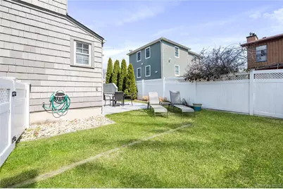 20 Oldwood Road #1st Floor, Port Washington, NY 11050 - Photo 19