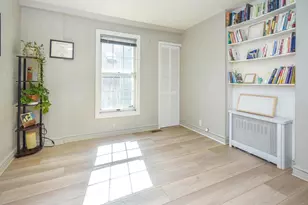 20 Oldwood Rd, Port Washington, NY 11050 - Photo 13