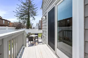 20 Oldwood Rd, Port Washington, NY 11050 - Photo 17