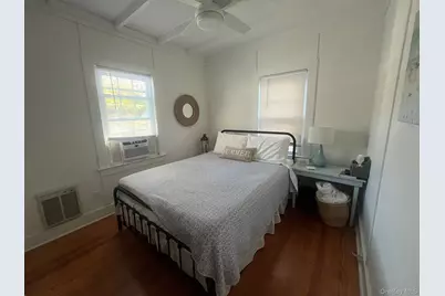 22 Crescent Avenue, Seaview, NY 11770 - Photo 9