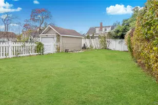 64 S Montgomery St, Valley Stream, NY 11580 - Photo 45