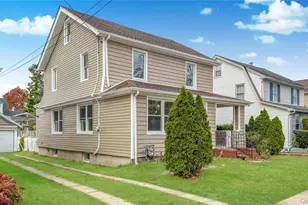 64 S Montgomery St, Valley Stream, NY 11580 - Photo 9