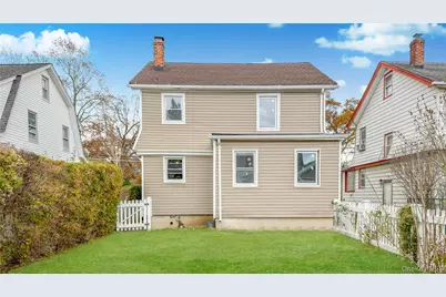 64 S Montgomery Street, Valley Stream, NY 11580 - Photo 47