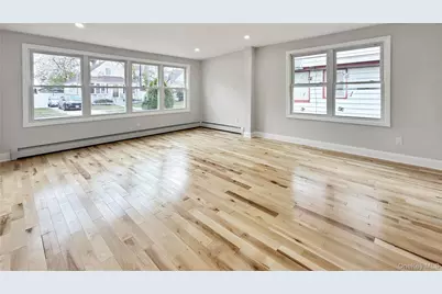 64 S Montgomery Street, Valley Stream, NY 11580 - Photo 15