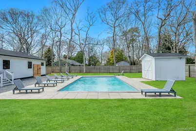 10 Shinnecock Lane, Hampton Bays, NY 11946 - Photo 9