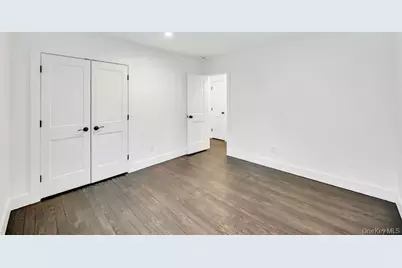 10 Shinnecock Lane, Hampton Bays, NY 11946 - Photo 25