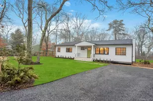 10 Shinnecock Ln, Hampton Bays, NY 11946 - Photo 5