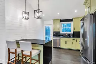 10 Shinnecock Ln, Hampton Bays, NY 11946 - Photo 15