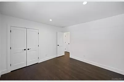 10 Shinnecock Lane, Hampton Bays, NY 11946 - Photo 21