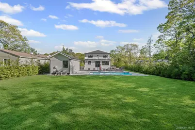 128 Priscilla Avenue, Flanders, NY 11901 - Photo 9