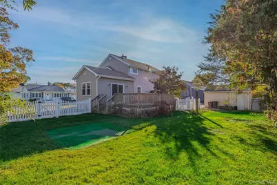 17 Andrew Avenue, Islip Terrace, NY 11752 - Photo 31