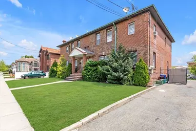 16-11 149th Street, Whitestone, NY 11357 - Photo 3