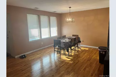 301 Artist Lake Drive, Middle Island, NY 11953 - Photo 9