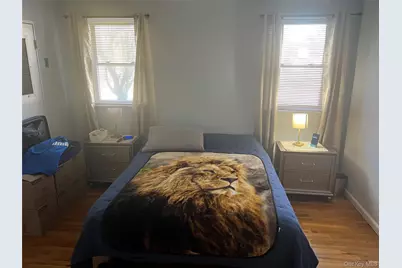 301 Artist Lake Drive, Middle Island, NY 11953 - Photo 17