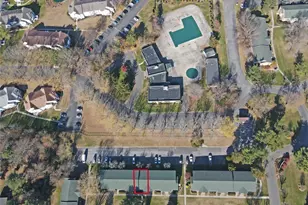 301 Artist Lake Dr, Middle Island, NY 11953 - Photo 29