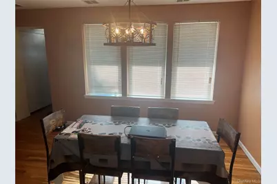 301 Artist Lake Drive, Middle Island, NY 11953 - Photo 11