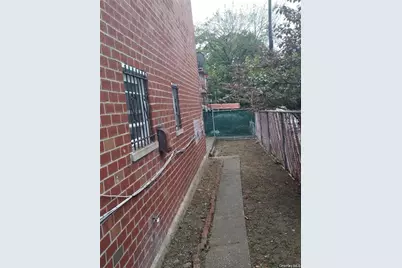 658 E 216th Street #3, Bronx, NY 10467 - Photo 11