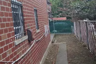 658 E 216th St, Bronx, NY 10467 - Photo 11