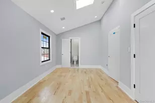 241-49 148th Dr, Rosedale, NY 11422 - Photo 17