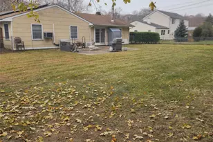 28 Hargrove Dr, Stony Brook, NY 11790 - Photo 13