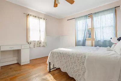 18 Atlantic Avenue, East Moriches, NY 11940 - Photo 13