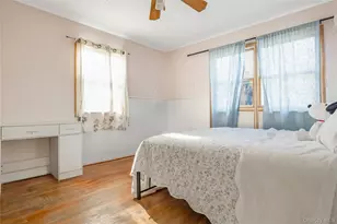 18 Atlantic Ave, East Moriches, NY 11940 - Photo 13