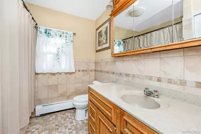 18 Atlantic Avenue, East Moriches, NY 11940 - Photo 15