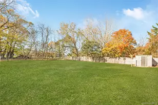 18 Atlantic Ave, East Moriches, NY 11940 - Photo 25