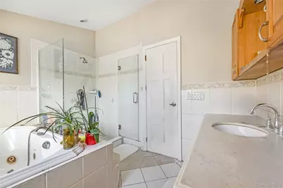 18 Atlantic Avenue, East Moriches, NY 11940 - Photo 19