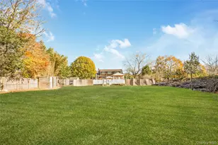 18 Atlantic Ave, East Moriches, NY 11940 - Photo 29