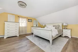 18 Atlantic Ave, East Moriches, NY 11940 - Photo 17