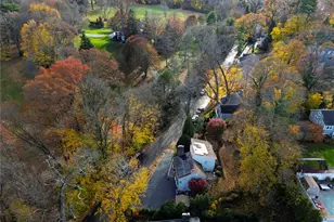 68 McCouns Ln, Oyster Bay, NY 11771 - Photo 31