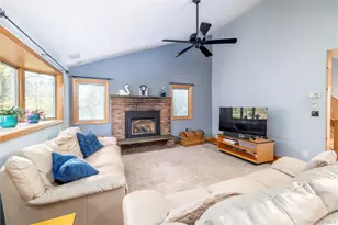 68 McCouns Ln, Oyster Bay, NY 11771 - Photo 3