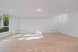 40 Singer Ave, Spring Valley, NY 10977 - Photo 7