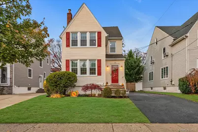 29 Orleans Road, Valley Stream, NY 11581 - Photo 19