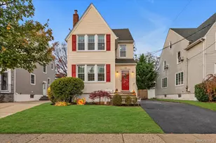 29 Orleans Rd, Valley Stream, NY 11581 - Photo 19