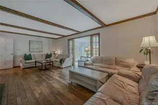 2340 Fairway Dr, Cutchogue, NY 11935 - Photo 11