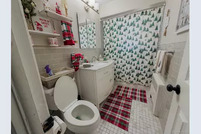 1110 Clarence Avenue, Bronx, NY 10465 - Photo 19