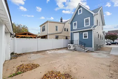 14235 Sutter Avenue, Ozone Park, NY 11436 - Photo 19